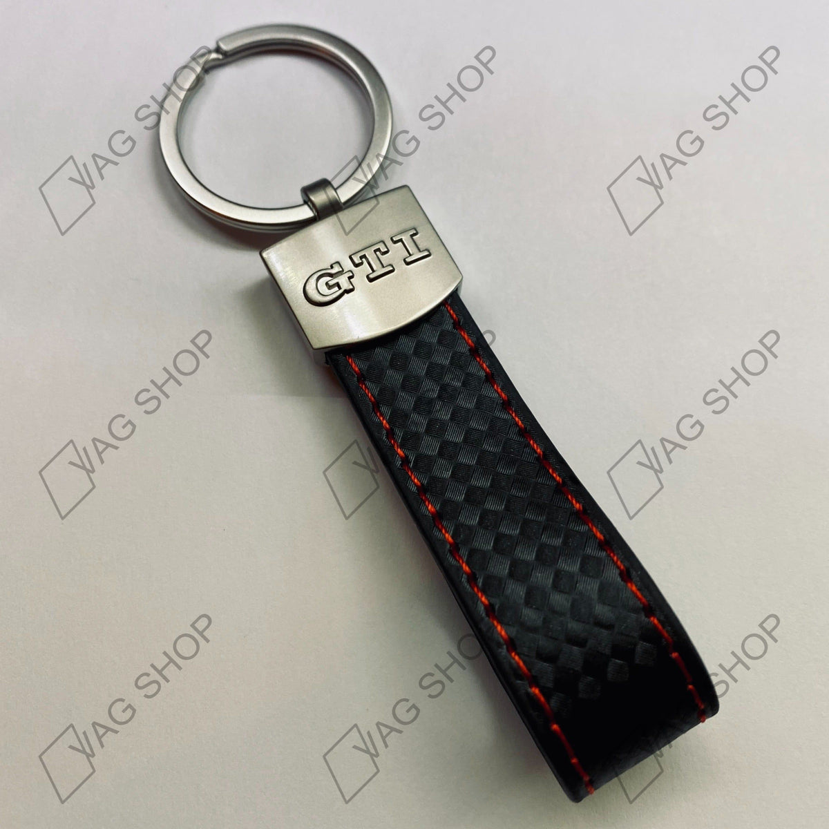 Porte clé Cuir Carbone surpiqûres rouges Audi VW – VAG SHOP