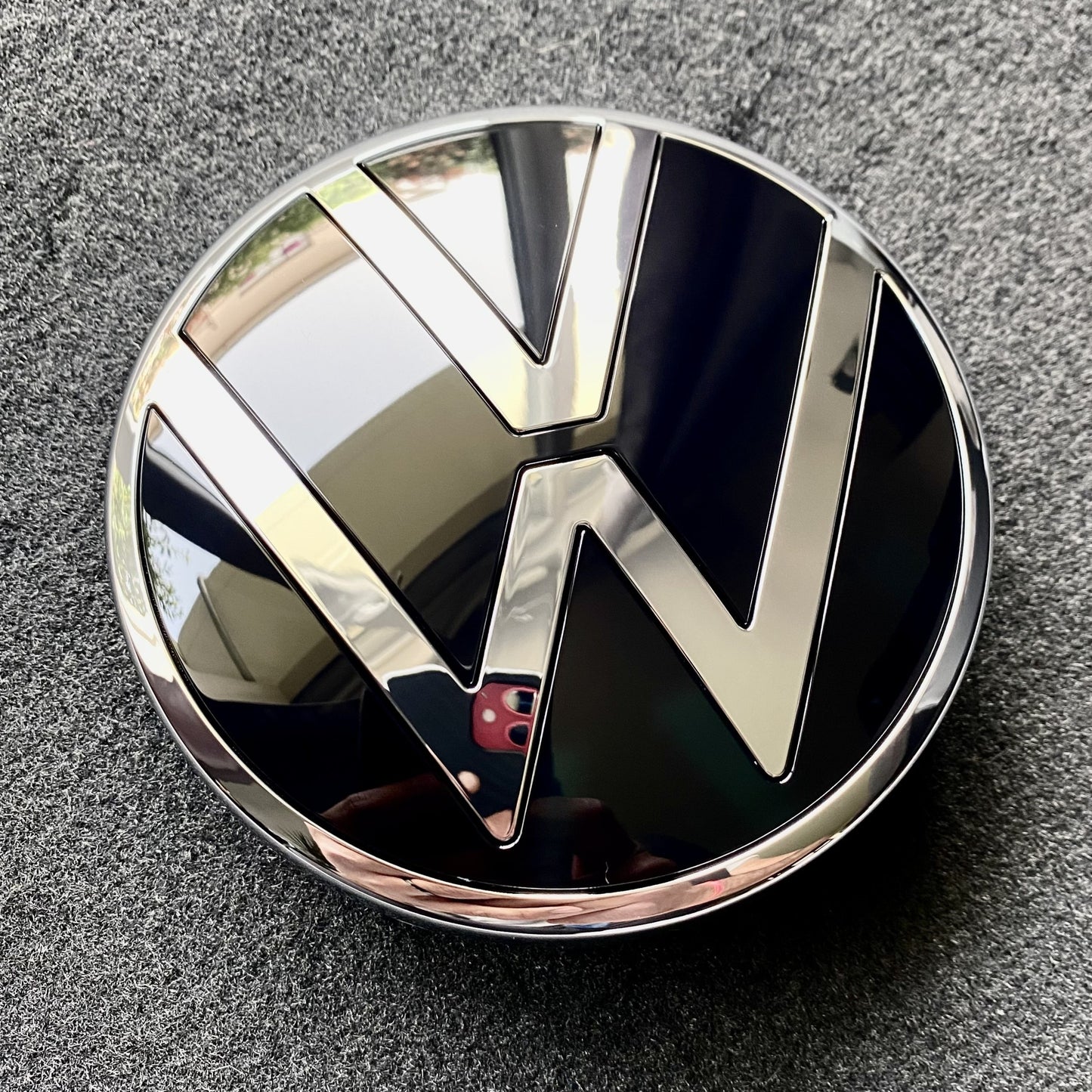 Logo noir VW toutes Golf (arrière)