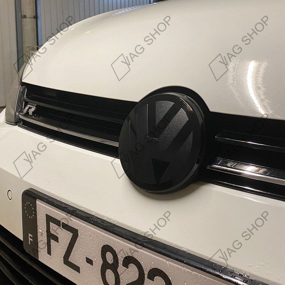 VW SIGNE NOIR avant Polo 2G AW ACC modèle lifting feuilleé emblème GTI  Beats EUR 239,90 - PicClick FR